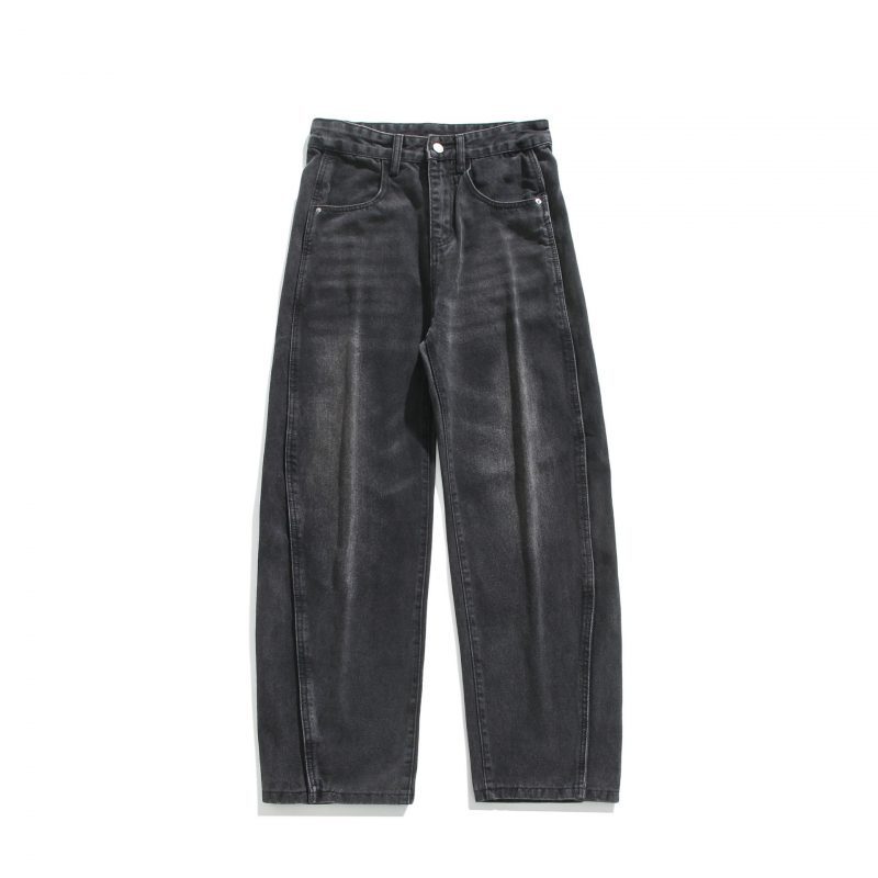 Straight Jeans