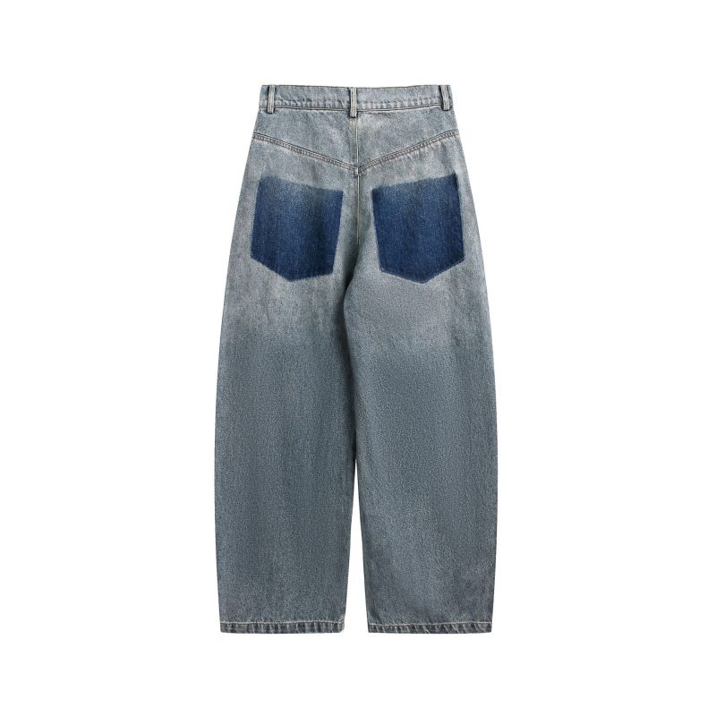 Alternative view of Jeans