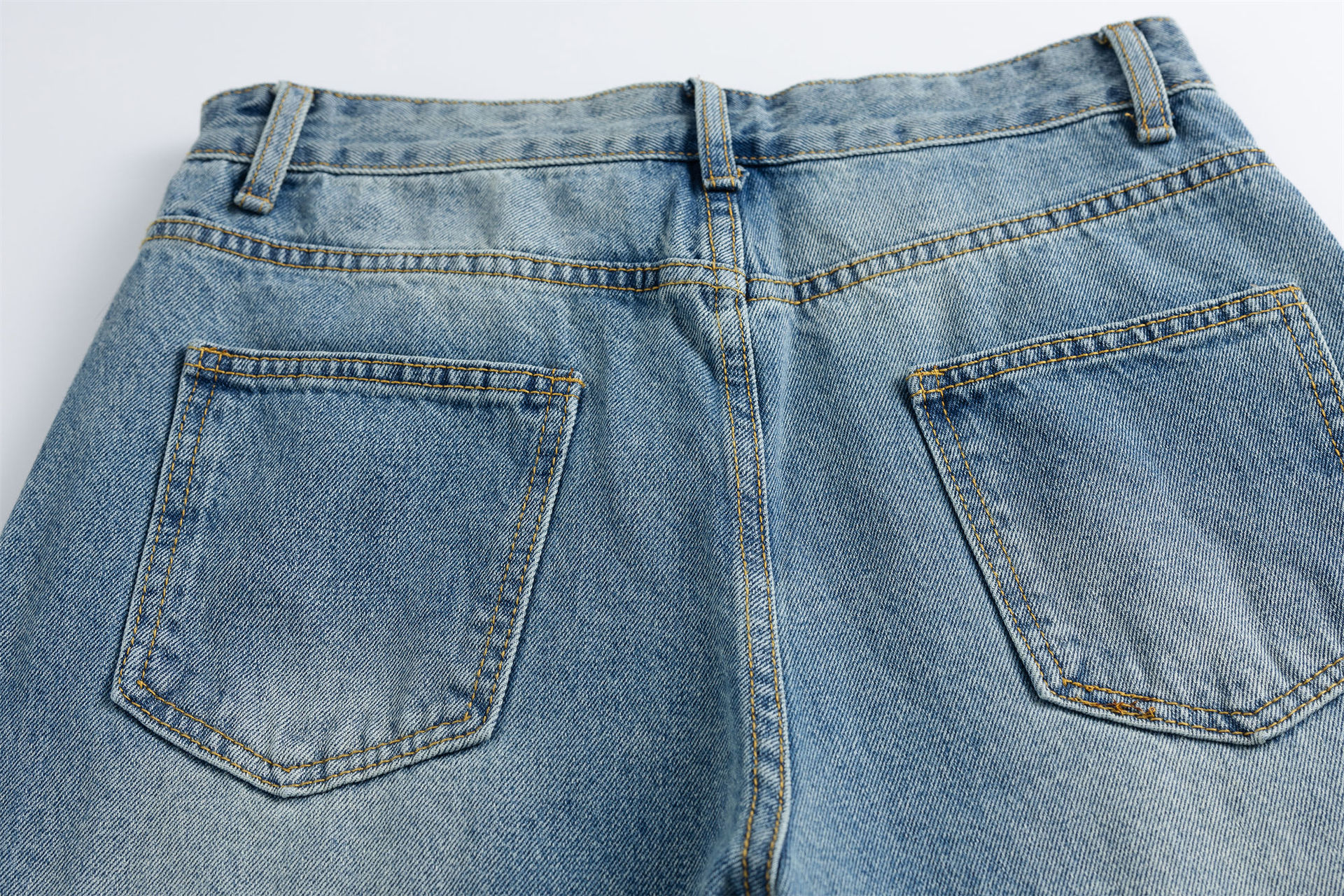 Jeans - Image 13