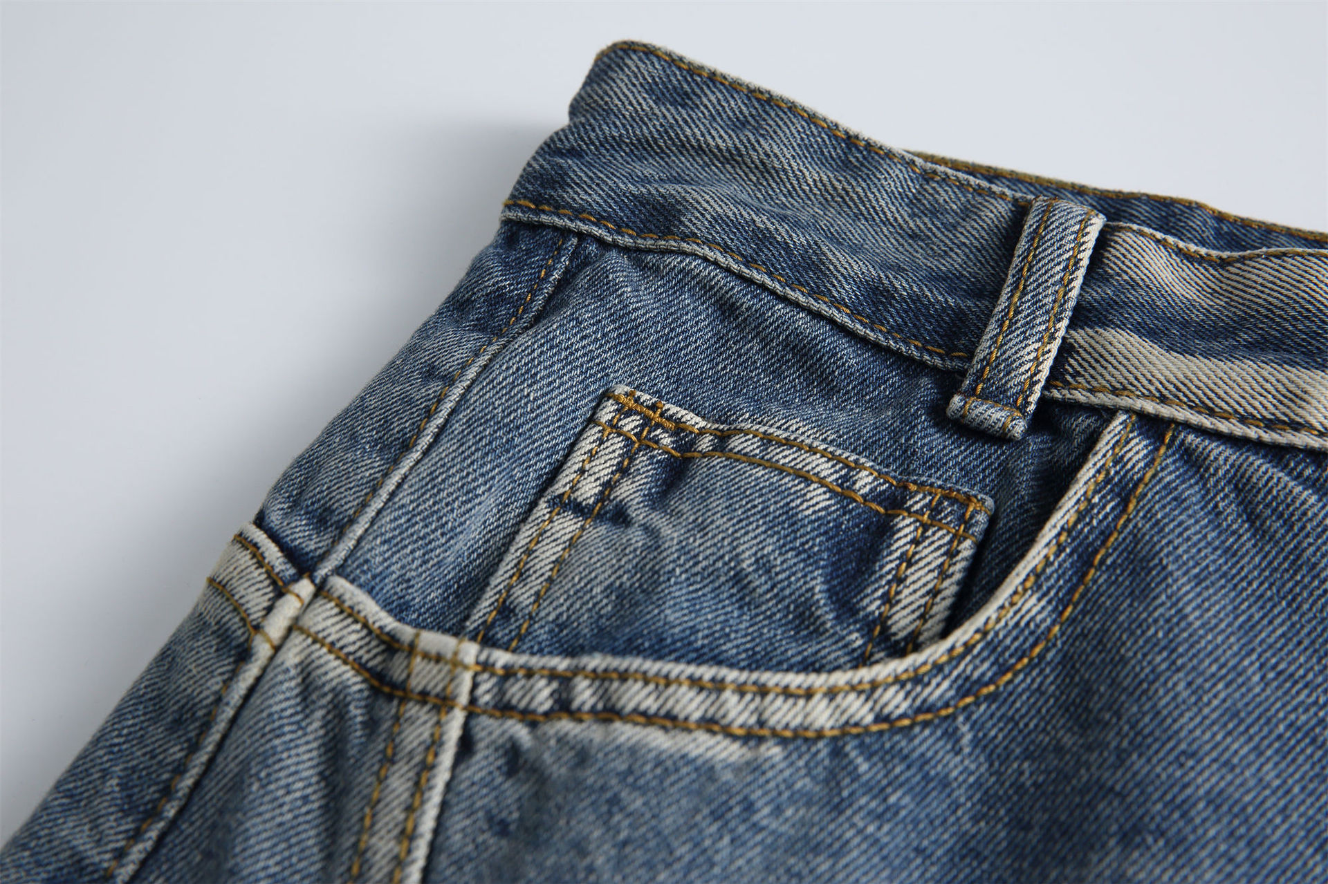 Jeans - Image 11