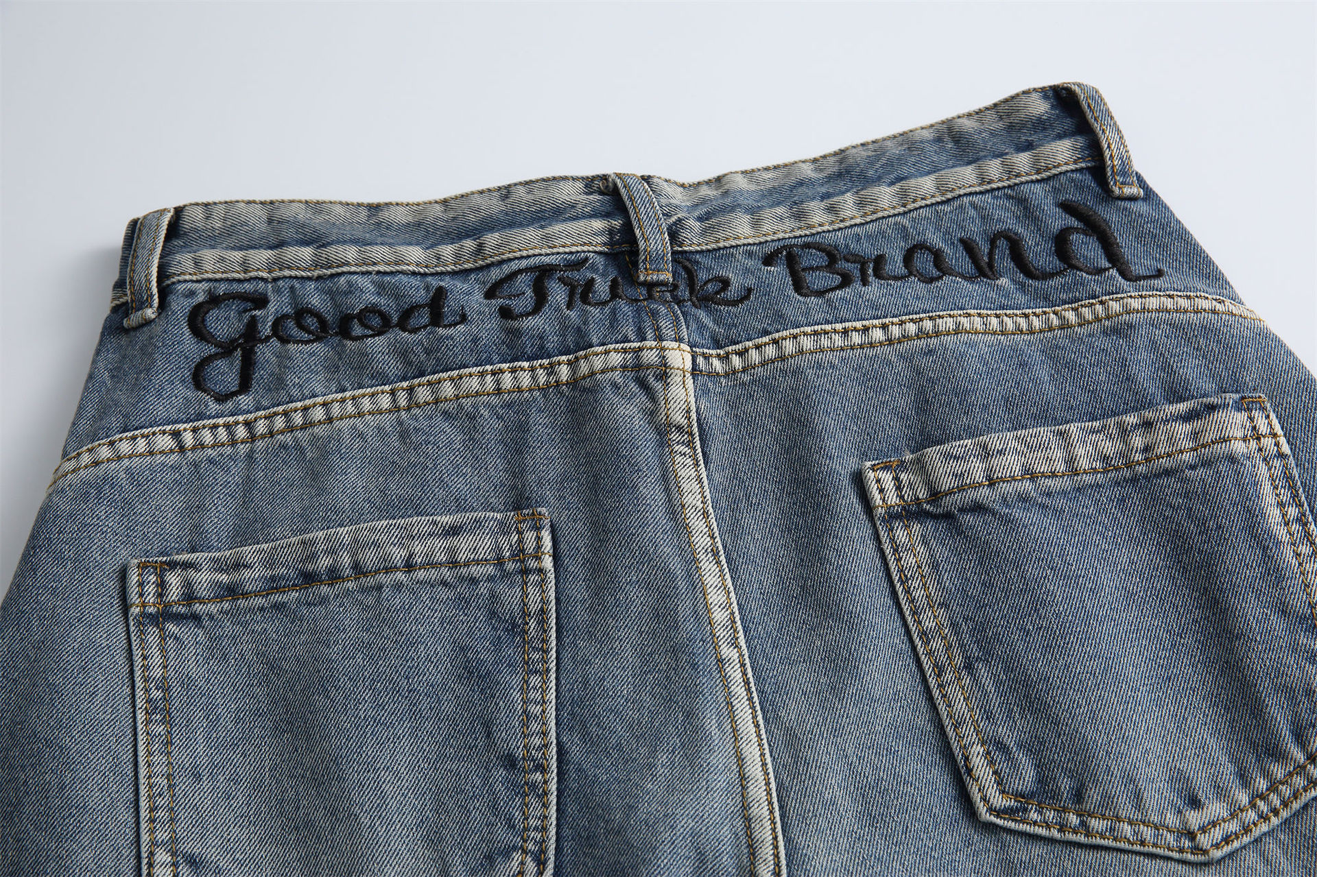 Jeans - Image 14