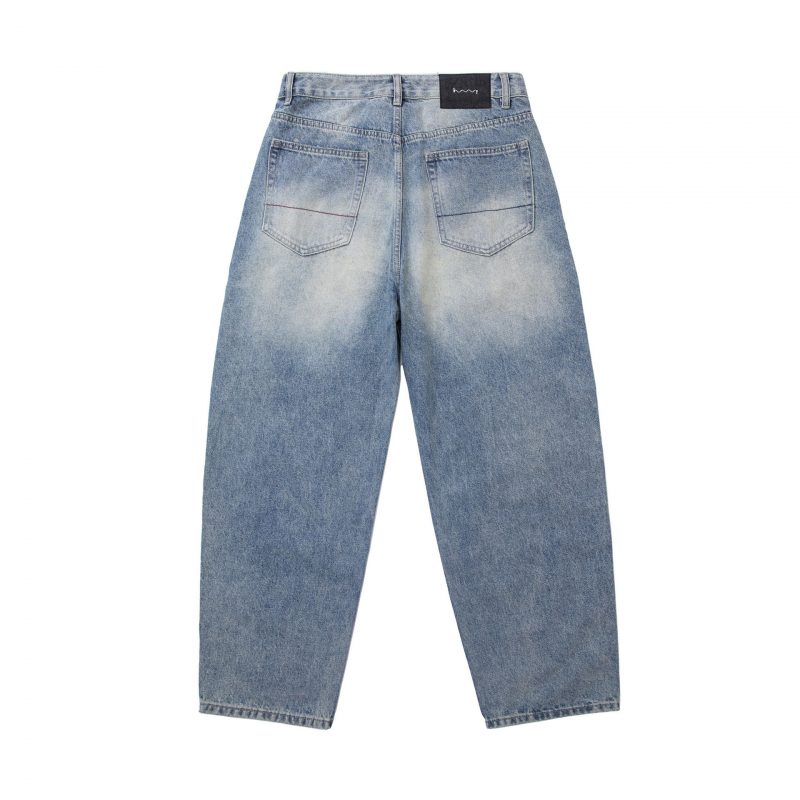 Alternative view of Jeans