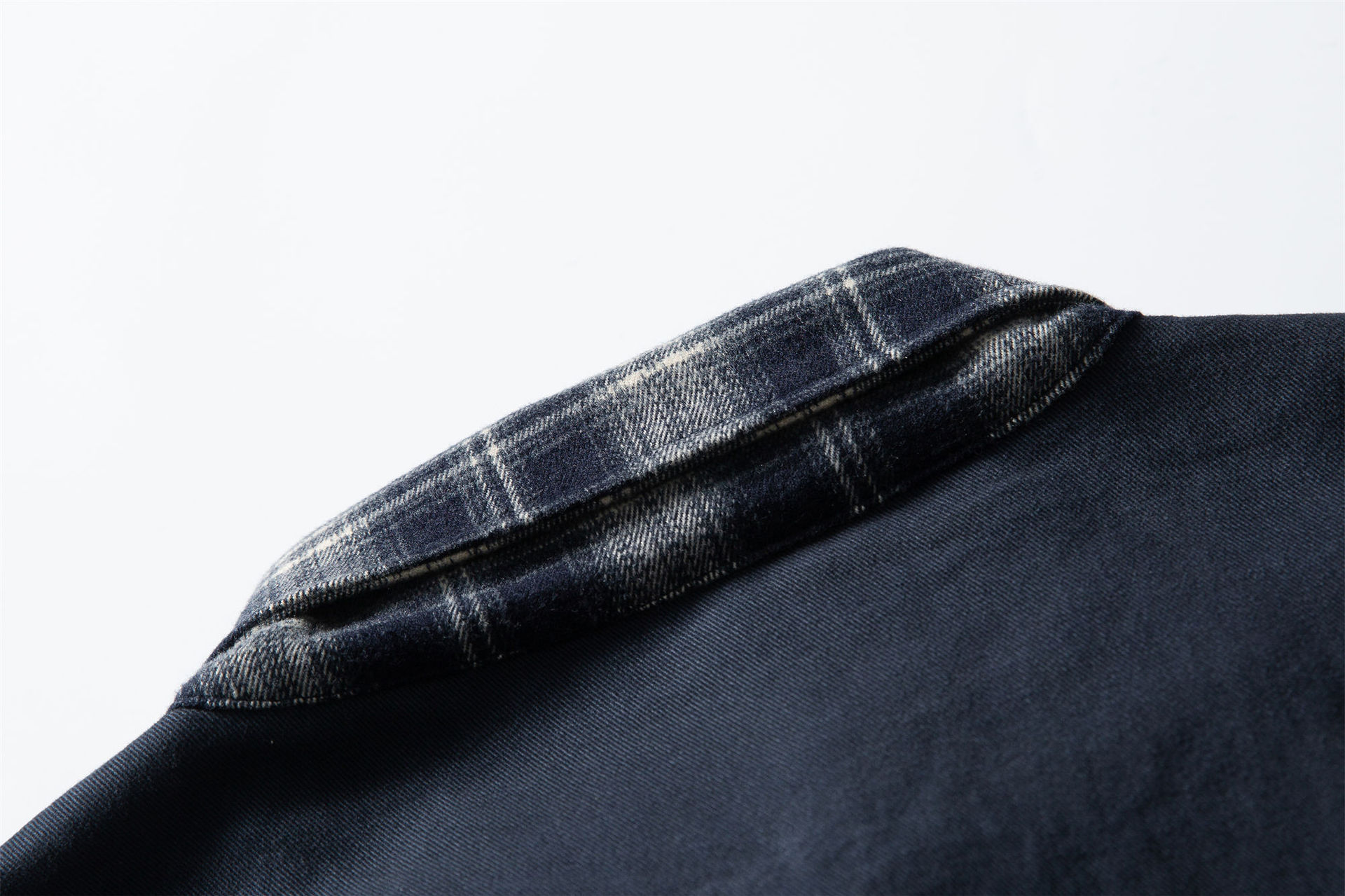 Retro Jacket - Image 11