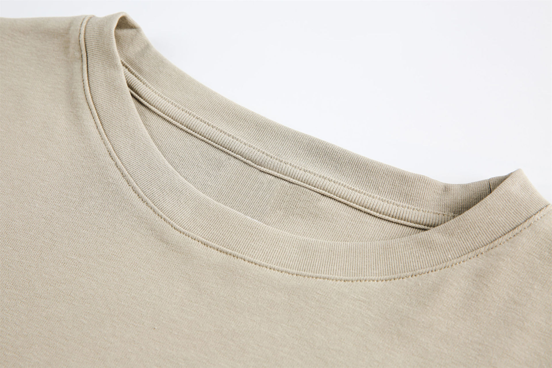 Long Sleeve T-shirt - Image 7