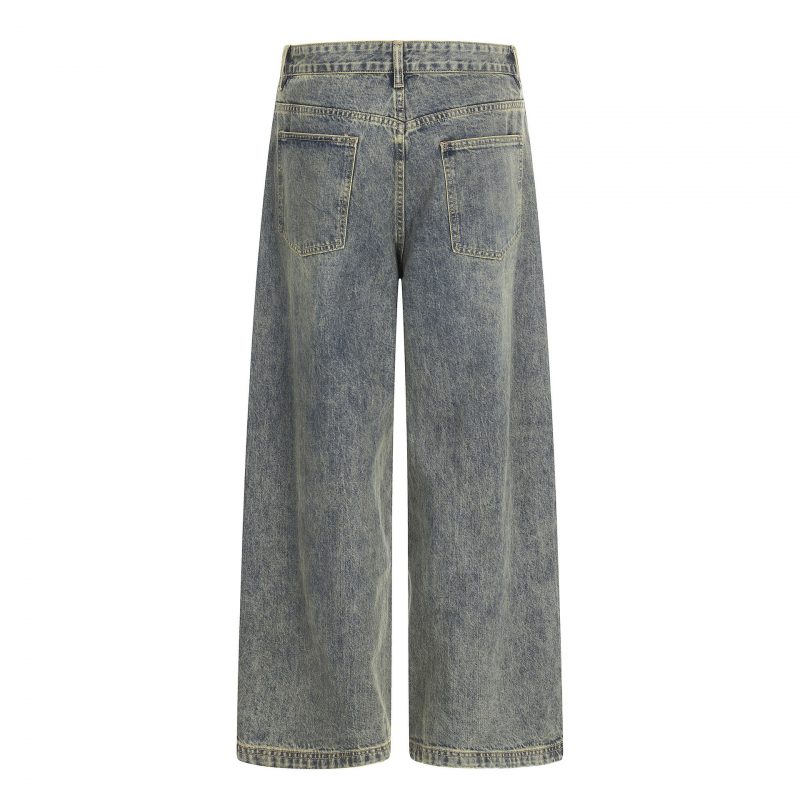 Alternative view of Jeans