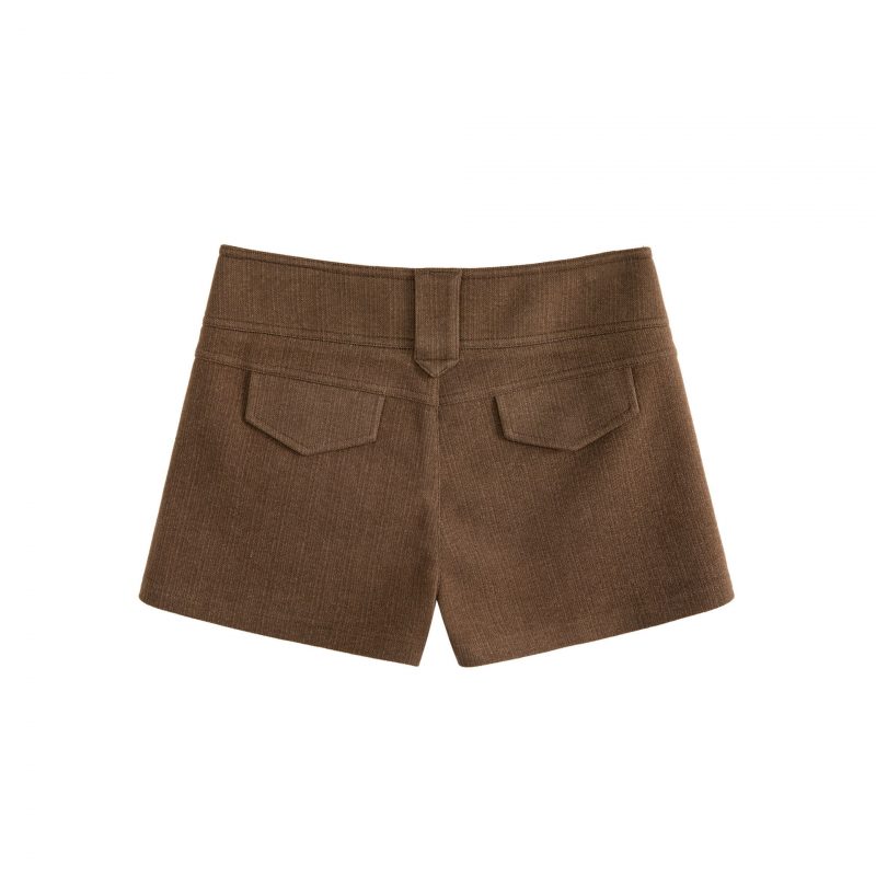 Alternative view of Shorts