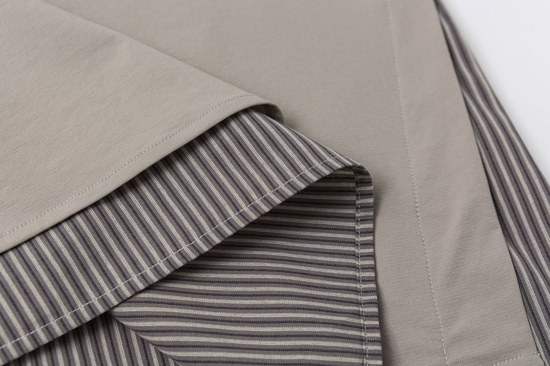 Joint Shirt - Image 11